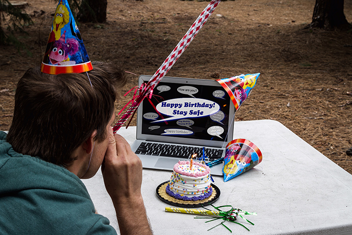 Как организовать день рождения онлайн